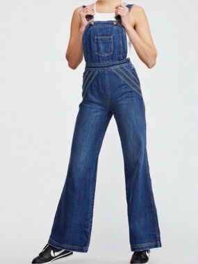 Free People We The Free Chasing Rainbows Denim Overalls size 10